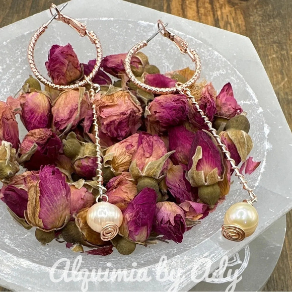 freshwater pearls balanced bar rose gold very long dangle hoop earrings - Picture 1 of 3